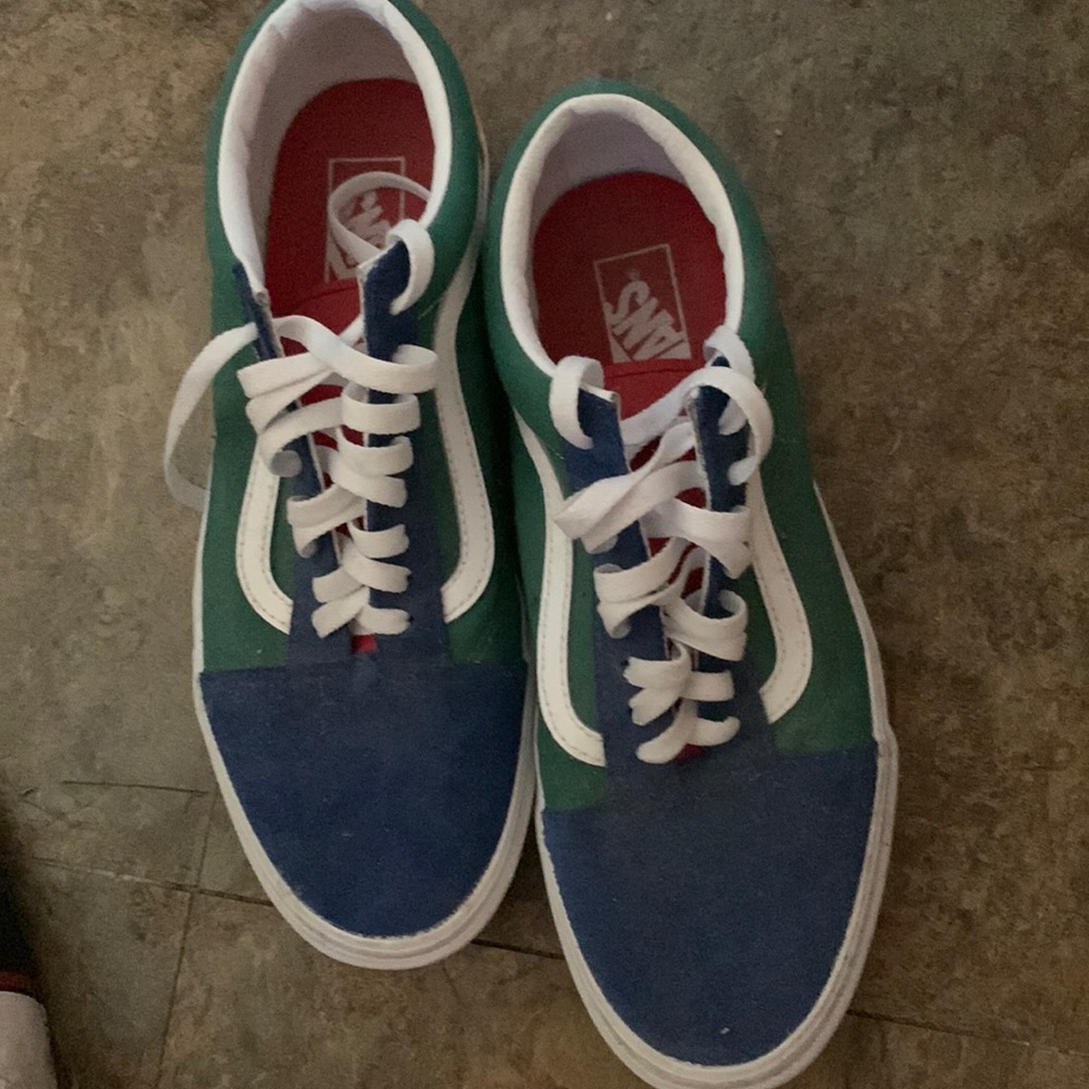 Vans yatch club